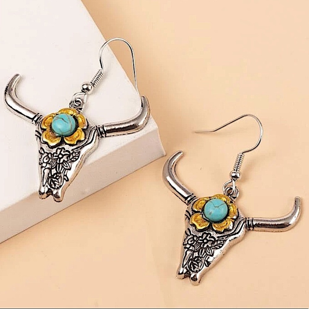 2 FOR $20 Boho Silver Bullhead Engraved Dangle Earrings